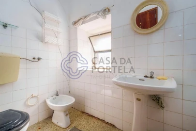 Moradia T3 para Venda em Faro (Sé e São Pedro)