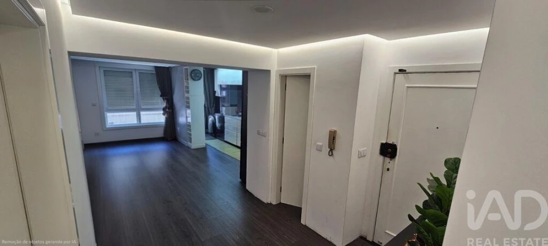 Apartamento T3 para Venda em Paranhos Foto 3