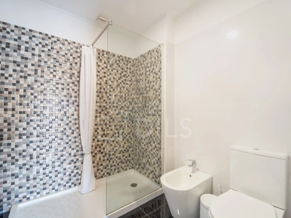 Apartamento T3 para Venda em Ramalde Foto 32