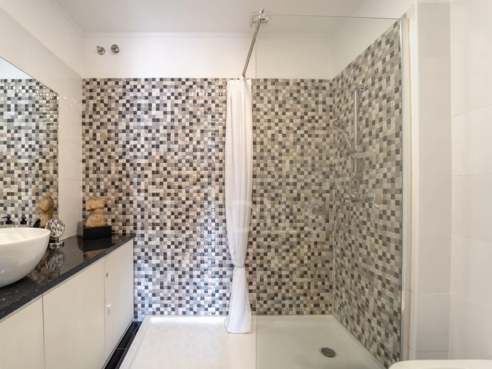 Apartamento T3 para Venda em Ramalde Foto 33