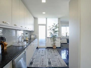 Apartamento T3 para Venda em Ramalde