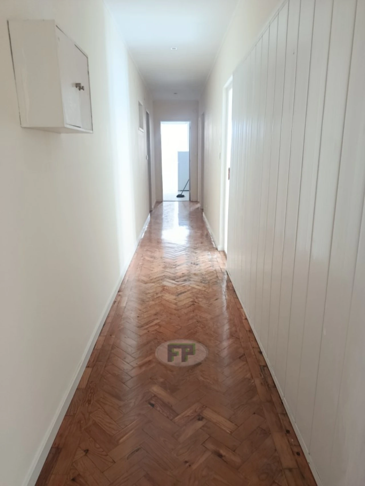 Apartamento T4 para Arrendamento em Avenidas Novas Foto 8