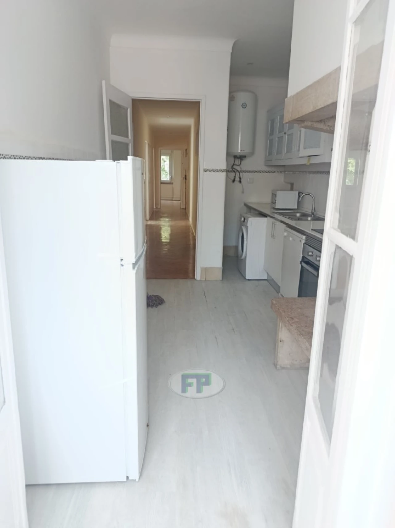 Apartamento T4 para Arrendamento em Avenidas Novas Foto 17