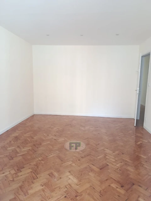 Apartamento T4 para Arrendamento em Avenidas Novas