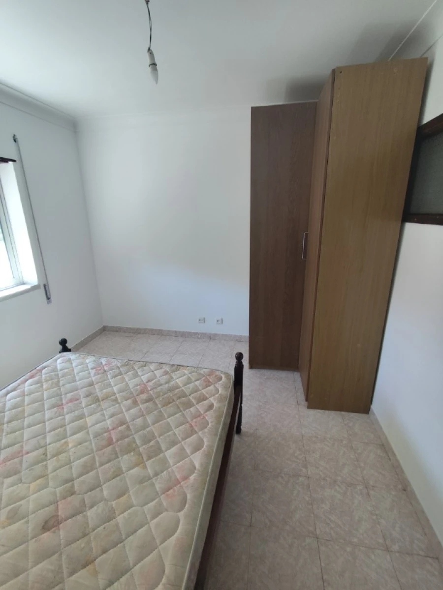 Apartamento T2 para Venda em Benavente Foto 8