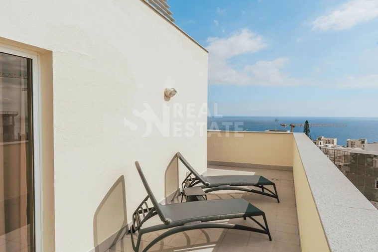 Apartamento T1 para Arrendamento em São Martinho Foto 21