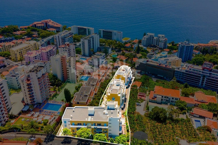Apartamento T1 para Arrendamento em São Martinho Foto 12