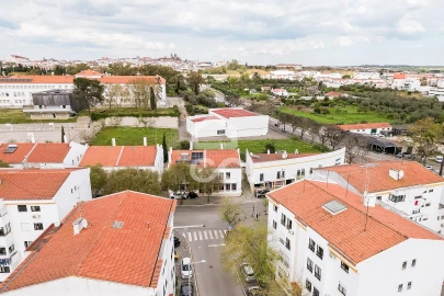 Negócio para Trespasse em Malagueira e Horta das Figueiras