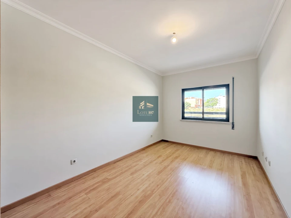Apartamento T3 para Venda em Pinhal Novo Foto 17
