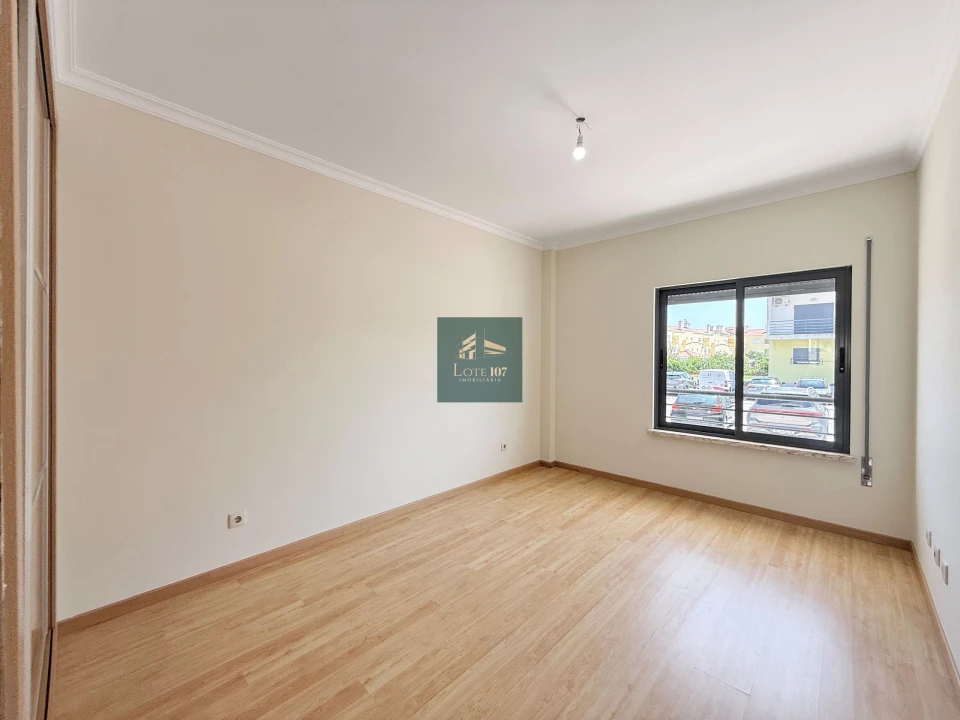 Apartamento T3 para Venda em Pinhal Novo Foto 31