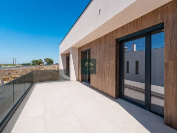 Moradia T4 para Venda em Pinhal Novo