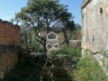 Moradia T2 para Venda em Santa Maria, São Pedro e Sobral da Lagoa