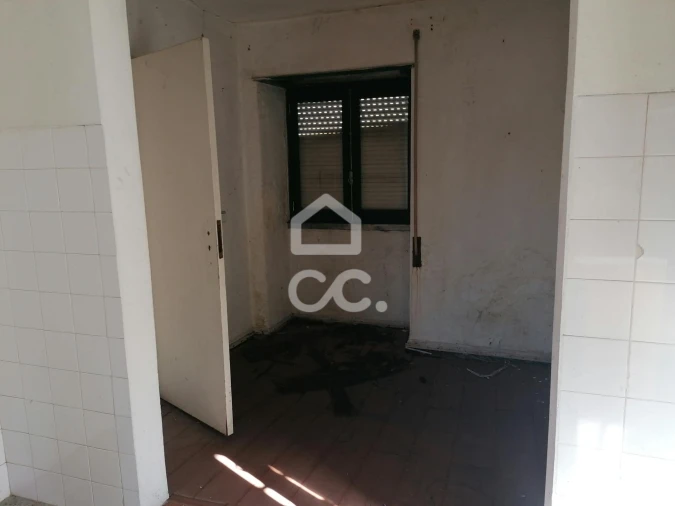 Moradia T2 para Venda em Santa Maria, São Pedro e Sobral da Lagoa Foto 6