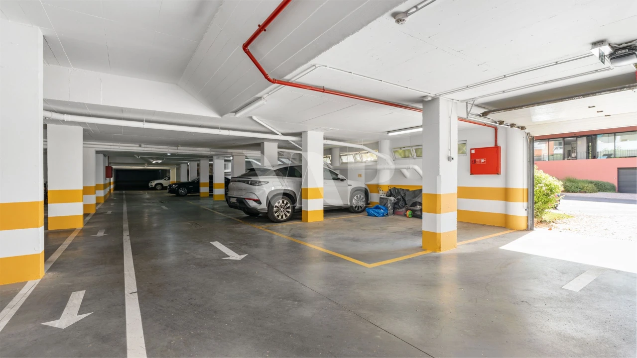 Apartamento T1 para Venda em Quarteira Foto 11