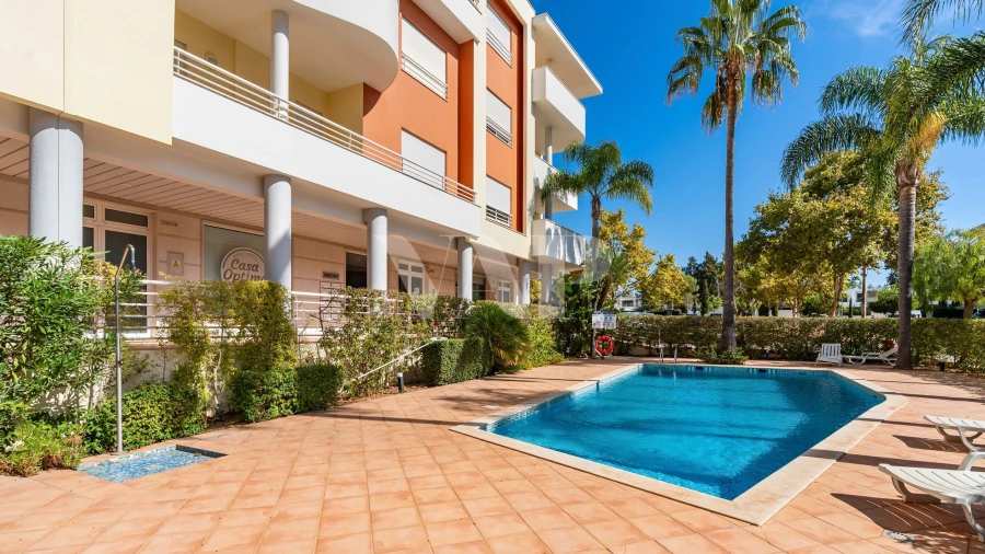 Apartamento T1 para Venda em Quarteira
