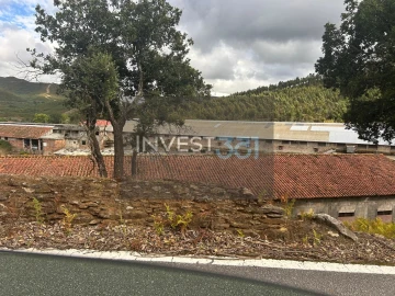 Quinta para Venda em Vilar de Mouros