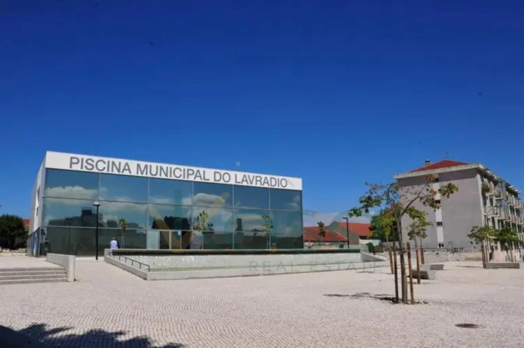 Apartamento T2 para Venda em Barreiro e Lavradio Foto 7