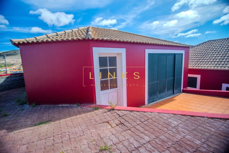 Moradia T3 para Venda em Porto Santo Foto 7