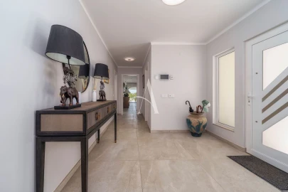 Moradia T4 para Venda em Almancil