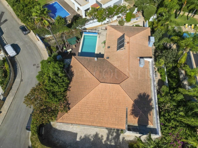 Moradia T4 para Venda em Alvor Foto 37