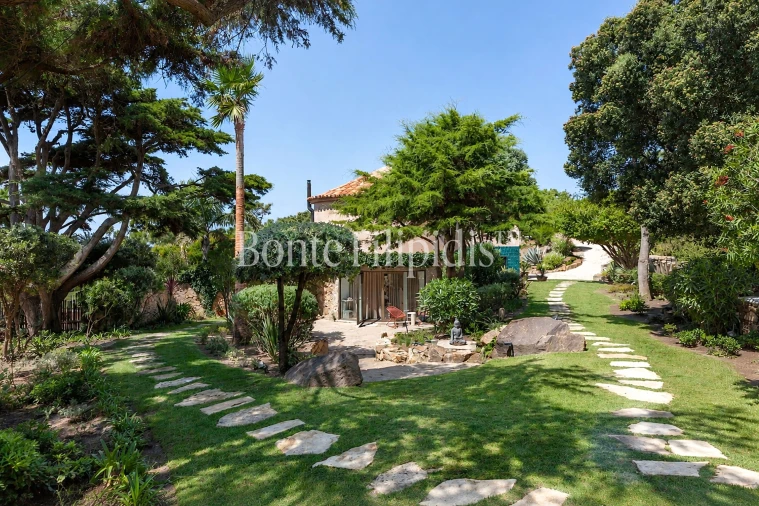 Quinta T6 para Arrendamento em Colares Foto 6