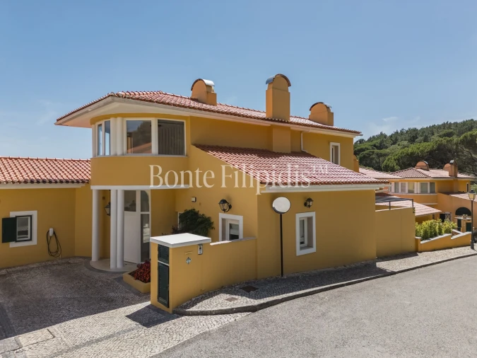Moradia T4 para Venda em Agualva e Mira-Sintra Foto 50