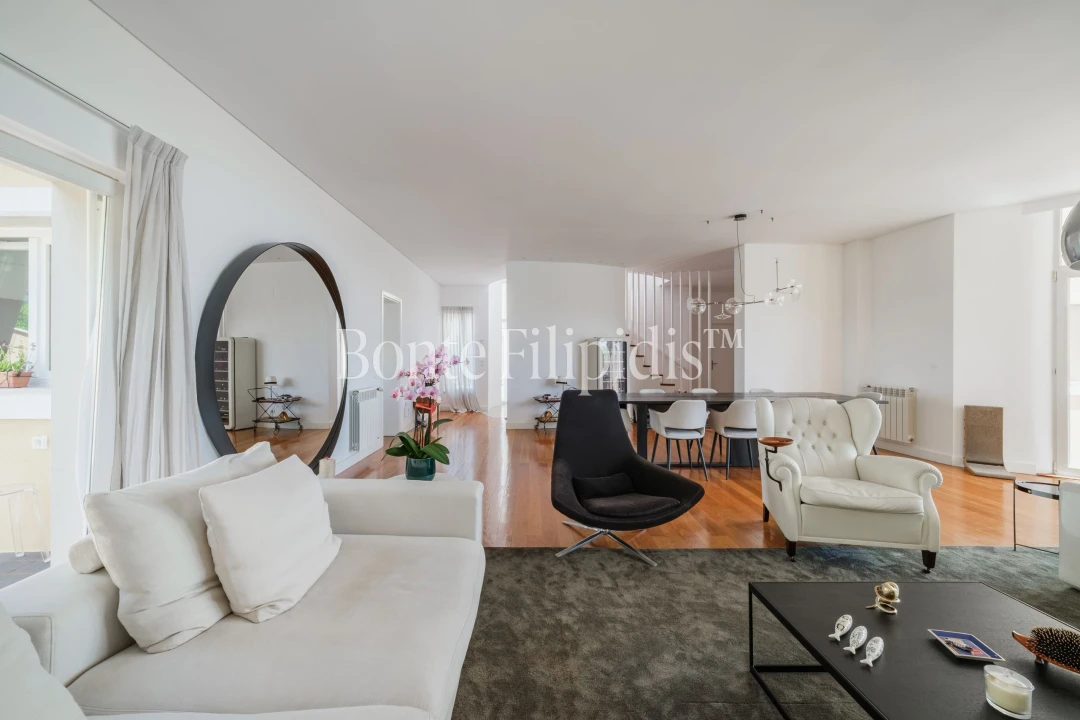 Moradia T4 para Venda em Agualva e Mira-Sintra Foto 3