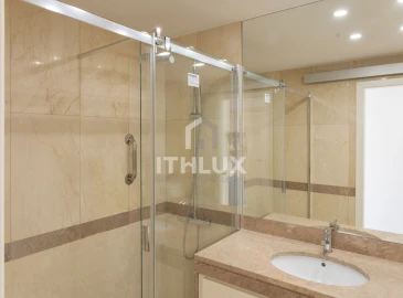 Apartamento T3 para Venda em Campolide