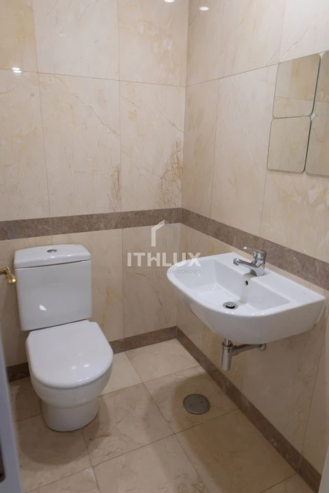 Apartamento T3 para Venda em Campolide