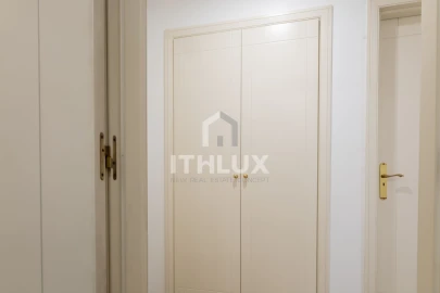 Apartamento T3 para Venda em Campolide