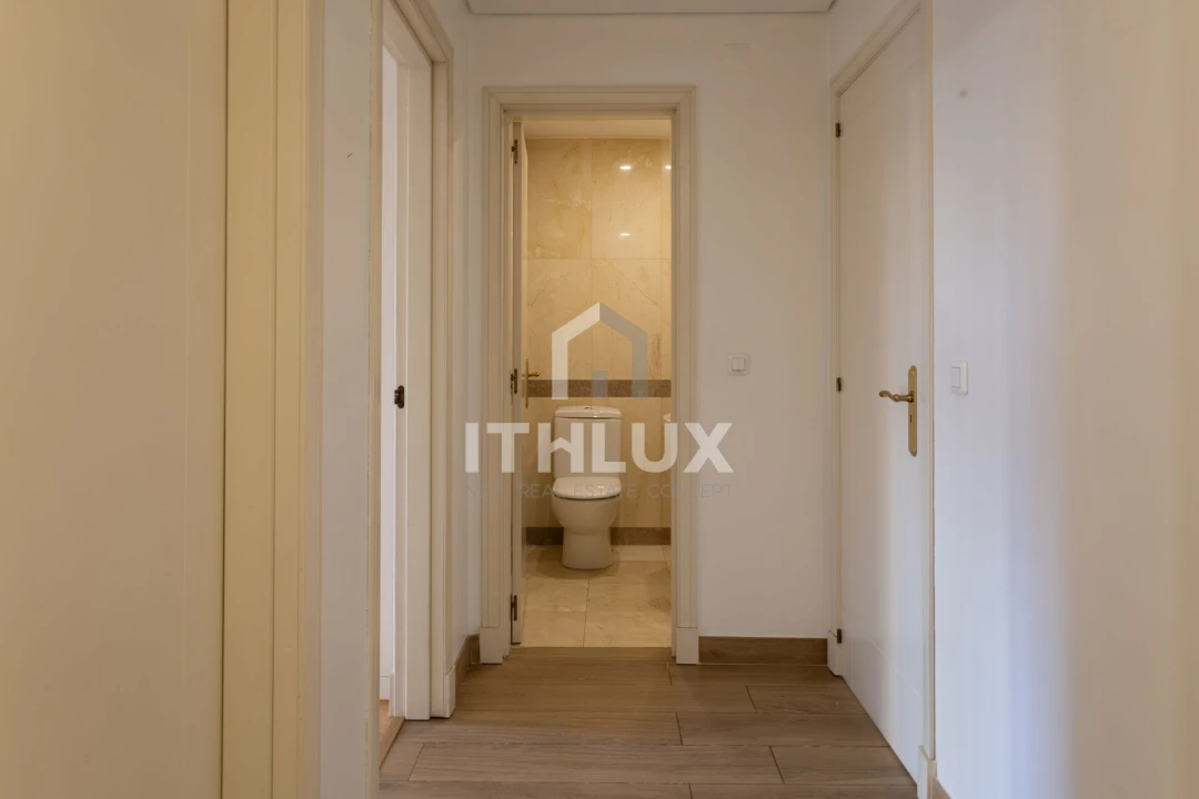 Apartamento T3 para Venda em Campolide Foto 30