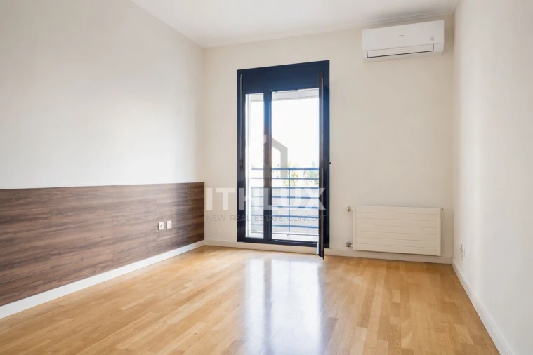 Apartamento T3 para Venda em Campolide Foto 42