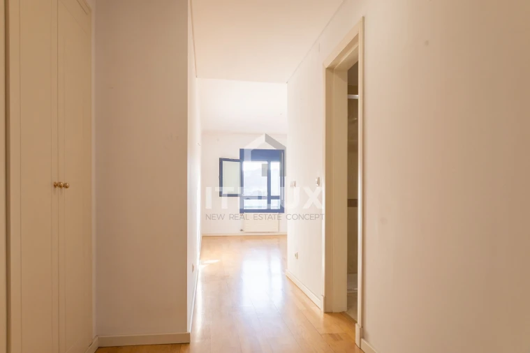 Apartamento T3 para Venda em Campolide Foto 51