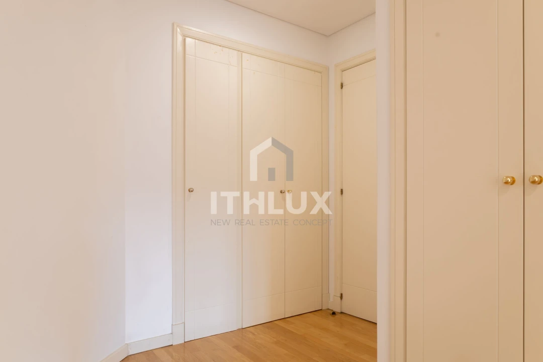 Apartamento T3 para Venda em Campolide Foto 47