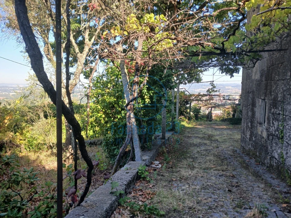 Moradia T5 para Venda em São Tomé de Negrelos Foto 11