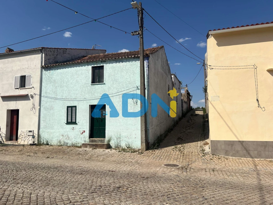 Moradia T3 para Venda em Castelo Branco Foto 1