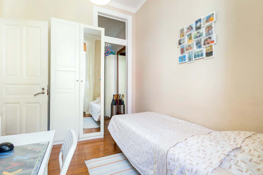 Apartamento T3 para Venda em Campo de Ourique Foto 16