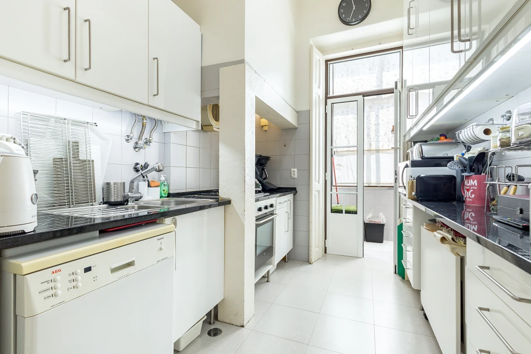Apartamento T3 para Venda em Campo de Ourique Foto 7