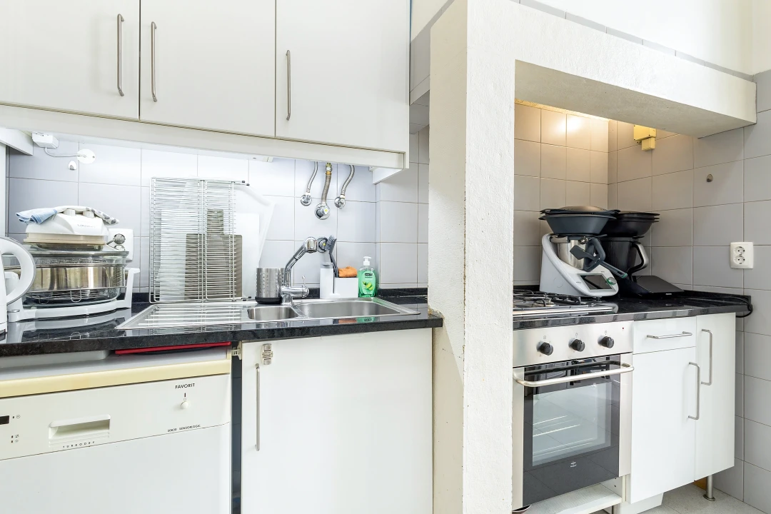 Apartamento T3 para Venda em Campo de Ourique Foto 8
