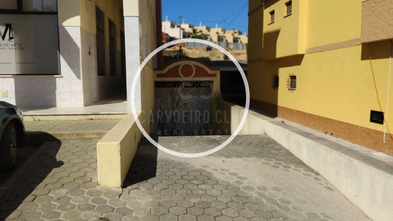 Negócio para Venda em Ferragudo Foto 1