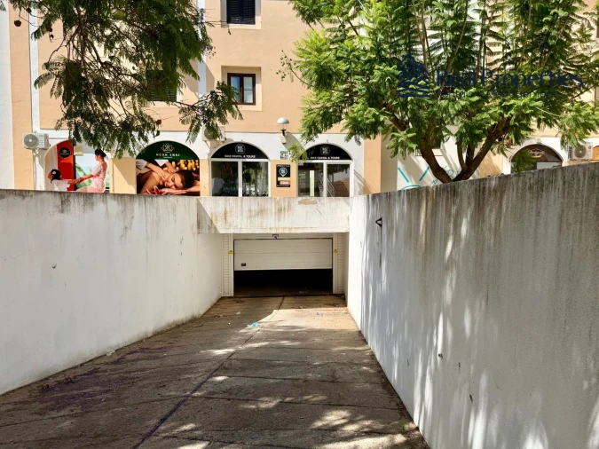 Apartamento T1 para Venda em Quarteira Foto 10