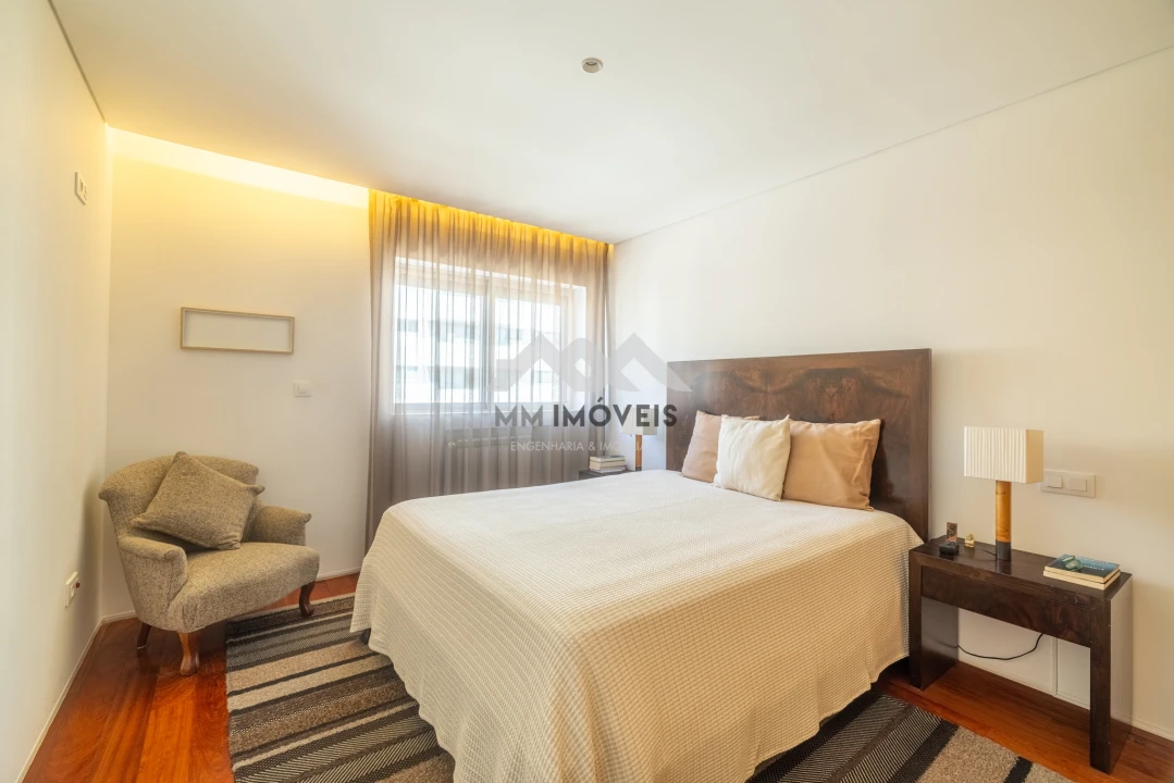 Apartamento T3 para Venda em Campanhã Foto 17