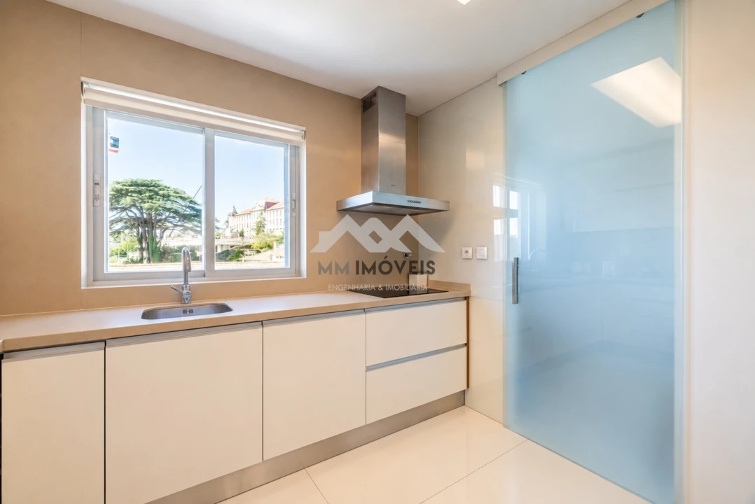 Apartamento T3 para Venda em Campanhã Foto 35