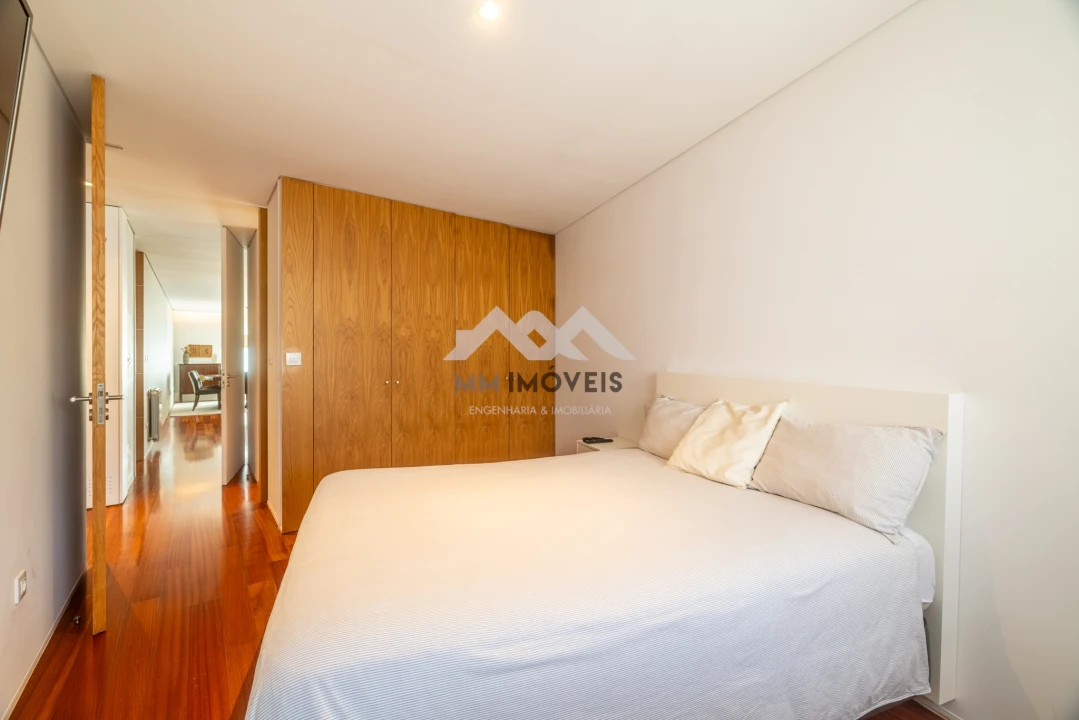 Apartamento T3 para Venda em Campanhã Foto 25