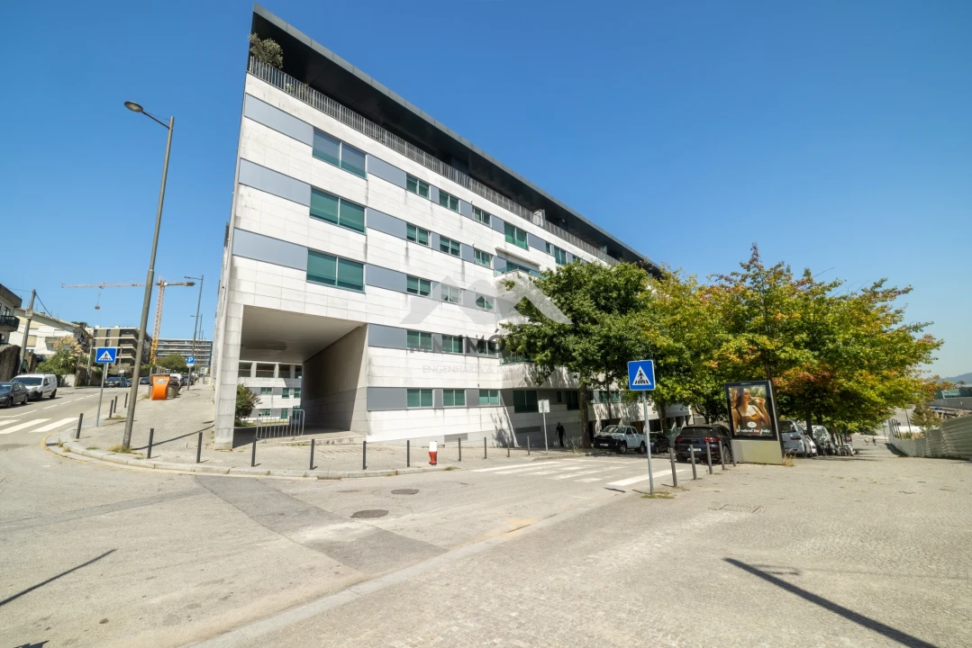 Apartamento T3 para Venda em Campanhã Foto 46