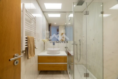 Apartamento T3 para Venda em Campanhã