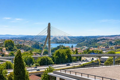 Apartamento T3 para Venda em Campanhã