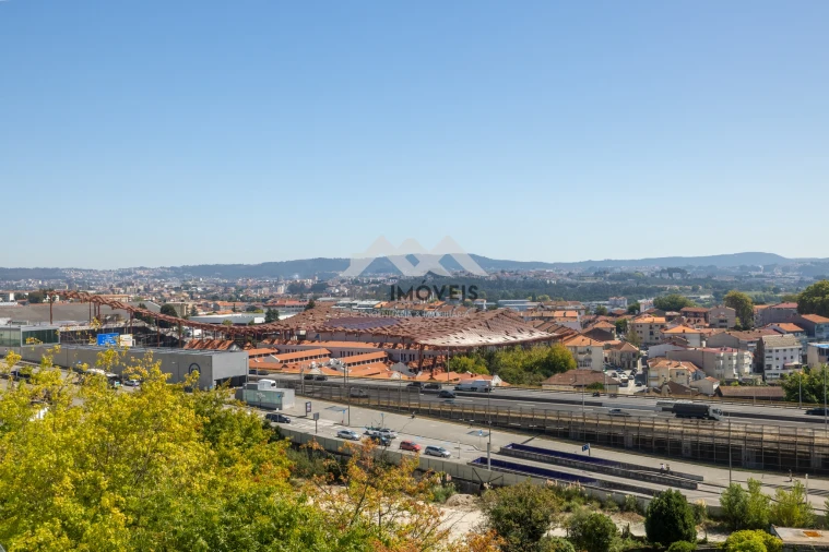 Apartamento T3 para Venda em Campanhã Foto 39