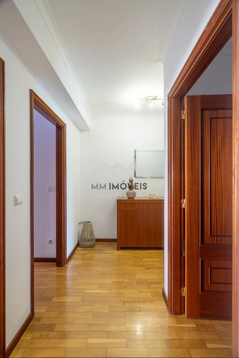 Apartamento T2 para Venda em Aldoar, Foz do Douro e Nevogilde