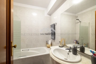 Apartamento T2 para Venda em Aldoar, Foz do Douro e Nevogilde